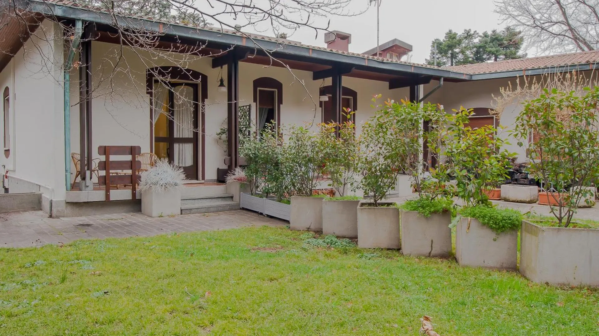Bed & Breakfast Villa Paradis B&B Airuno