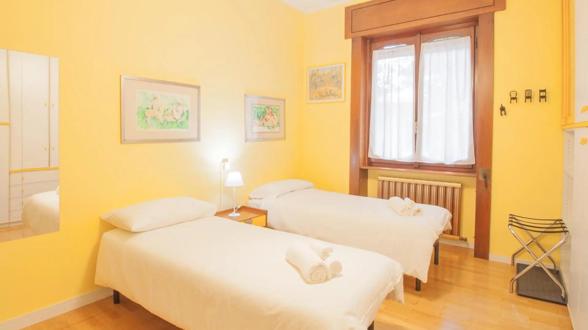 Villa Paradis B&B Airuno 0*,  Italy